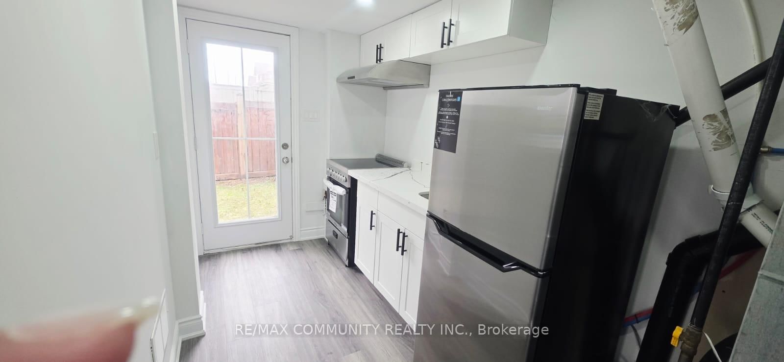 50 Rockman Crescent, Unit Lower - Photo 3