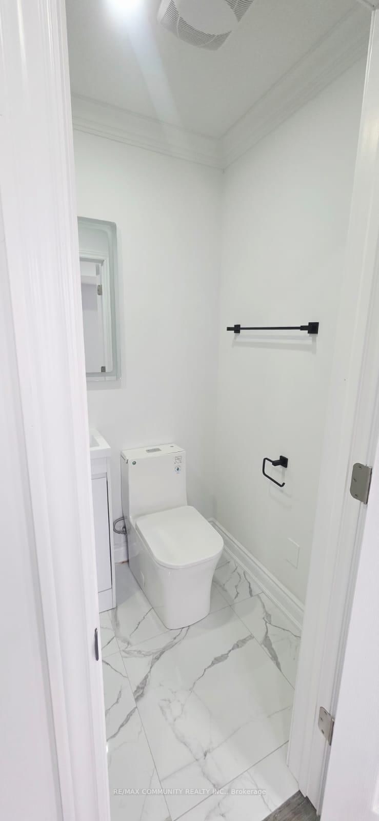 50 Rockman Crescent, Unit Lower - Photo 6