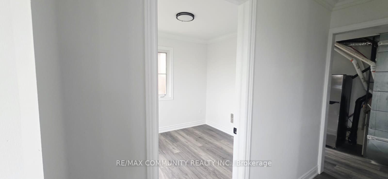 50 Rockman Crescent, Unit Lower - Photo 8