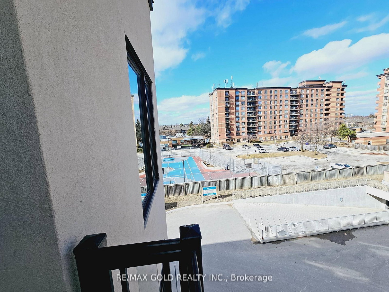 3401 Ridgeway Drive, Unit 411 - Photo 17