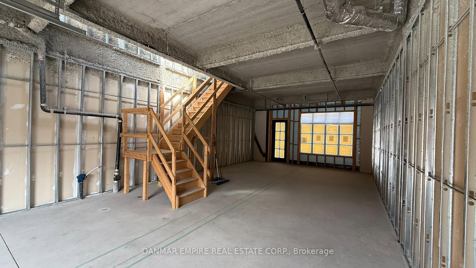 68 Jutland Road, Unit 6 - Photo 5