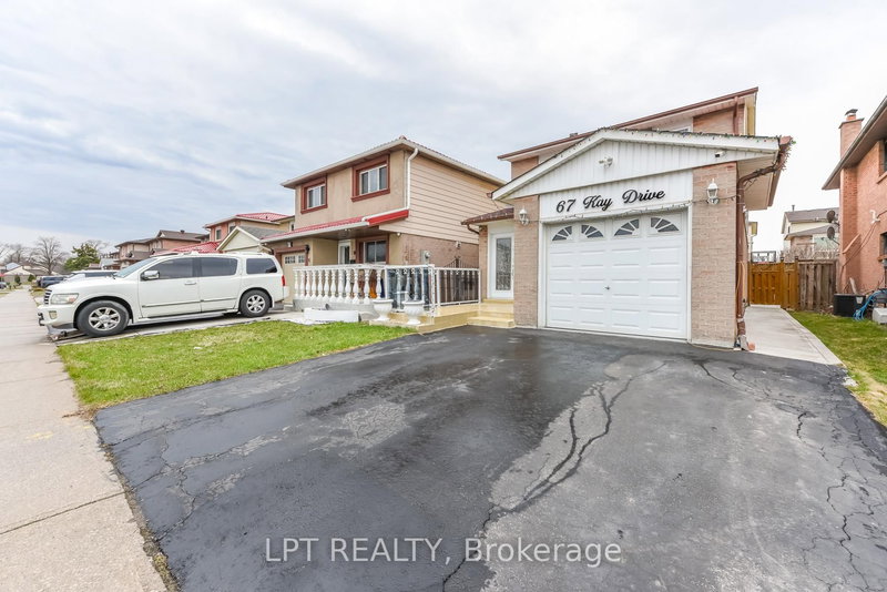 67 Kay Dr, Toronto, M9V 4X8 | Image 2