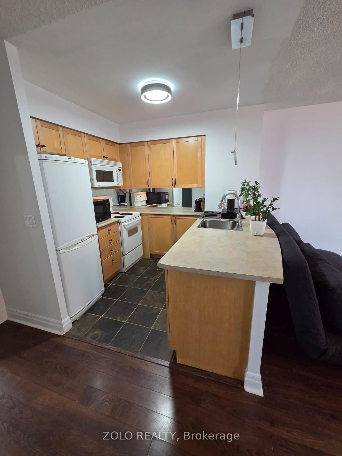 2121 Lake Shore Boulevard W, Unit 1501 - Photo 10
