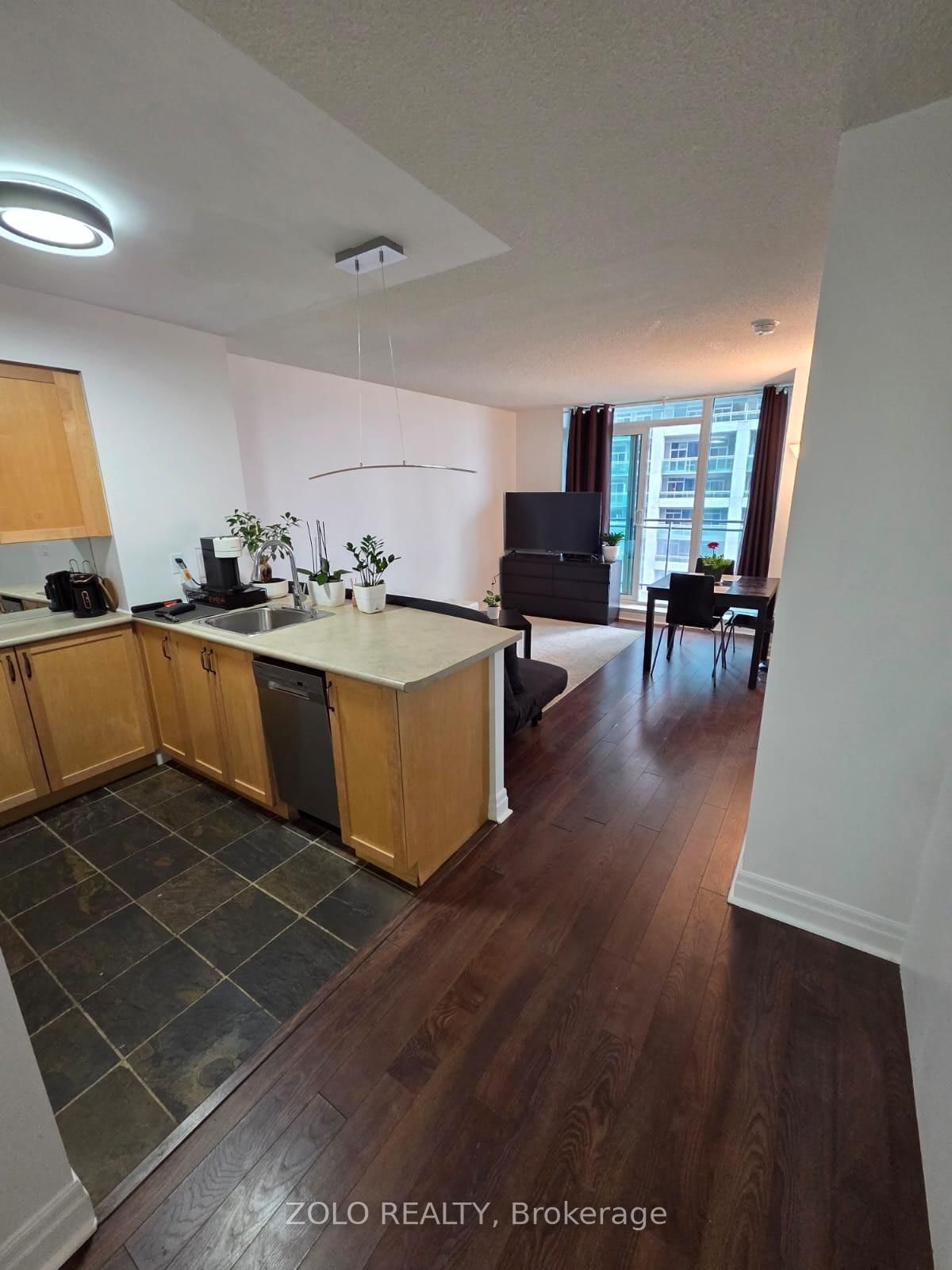 2121 Lake Shore Boulevard W, Unit 1501 - Photo 9