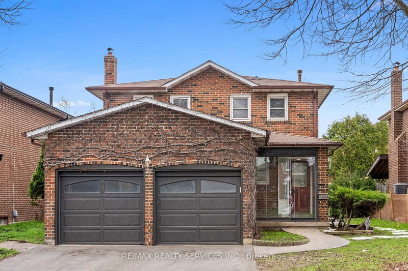41 Tanager Sq, Brampton, Ontario