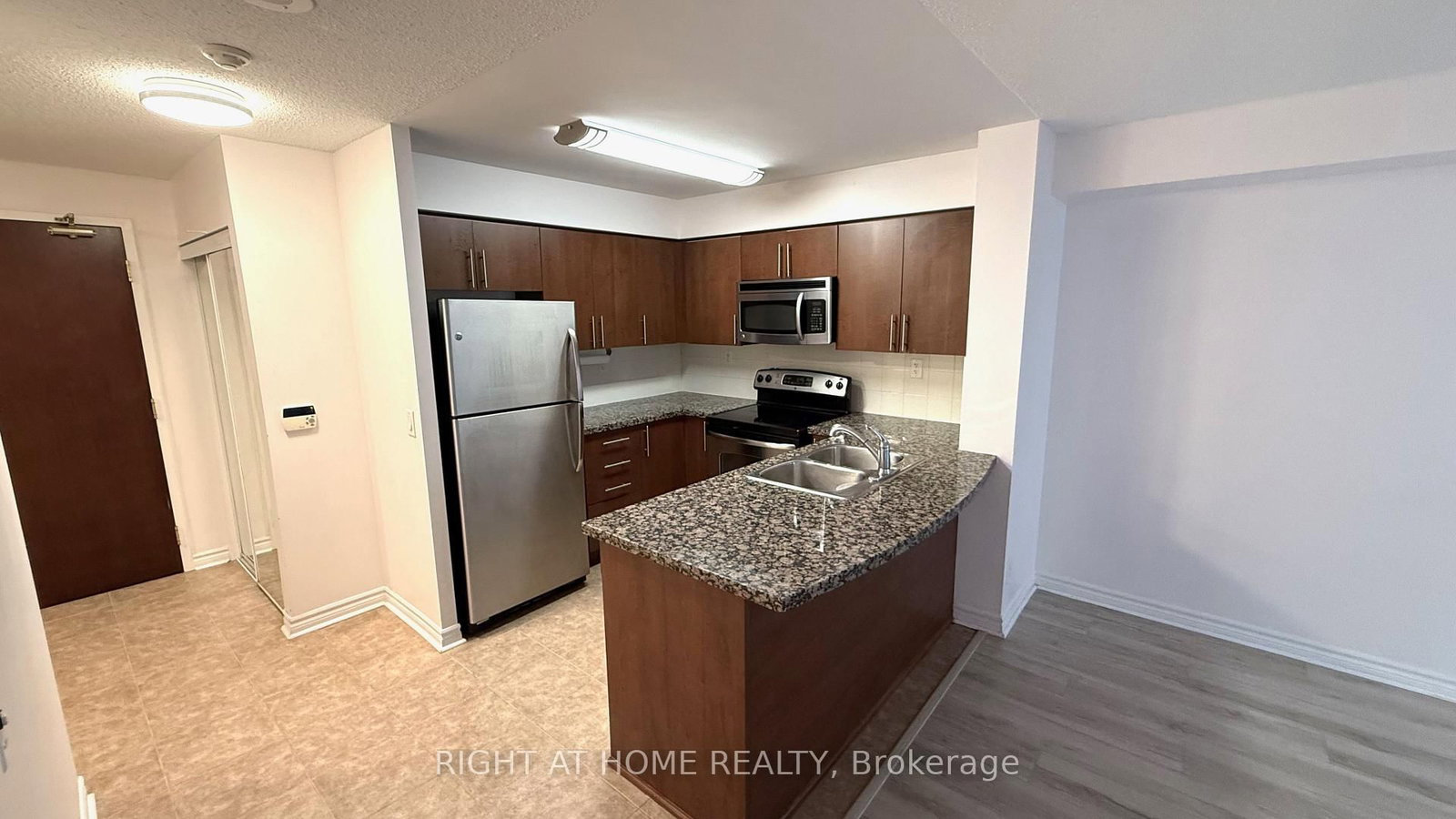 5 Michael Power Place, Unit 704 - Photo 10