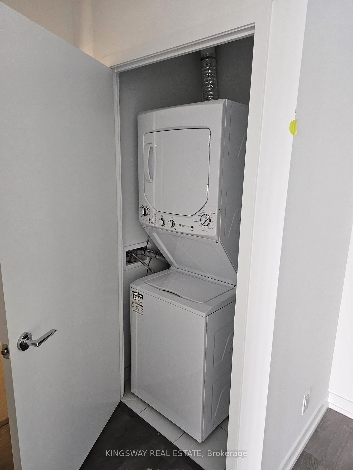 270 Dufferin Street, Unit 1123 - Photo 15