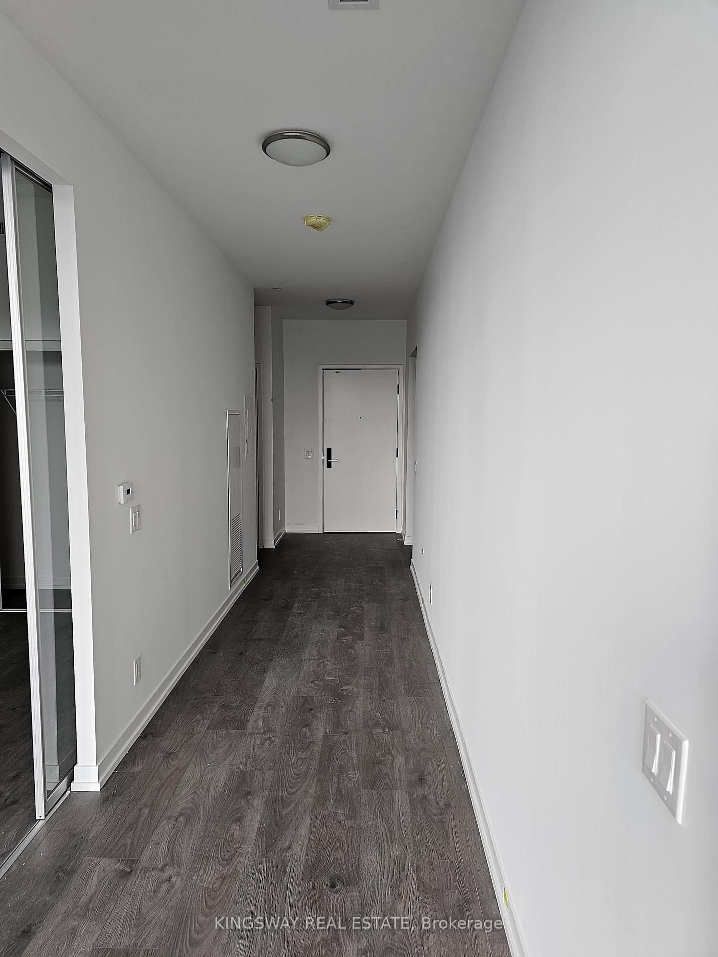 270 Dufferin Street, Unit 1123 - Photo 3