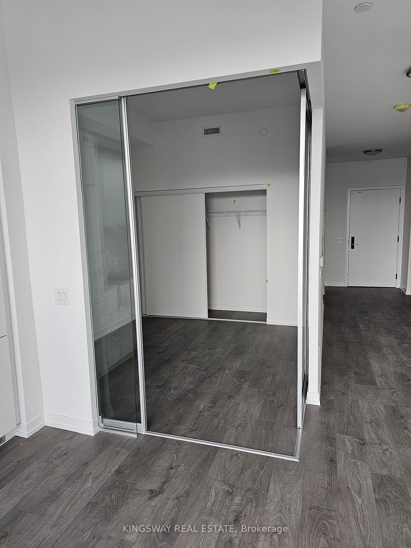 270 Dufferin Street, Unit 1123 - Photo 9