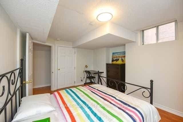 198 Harrowsmith Drive - Photo 11