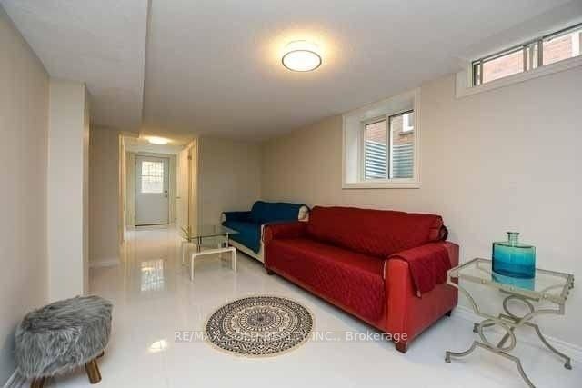 198 Harrowsmith Drive - Photo 19