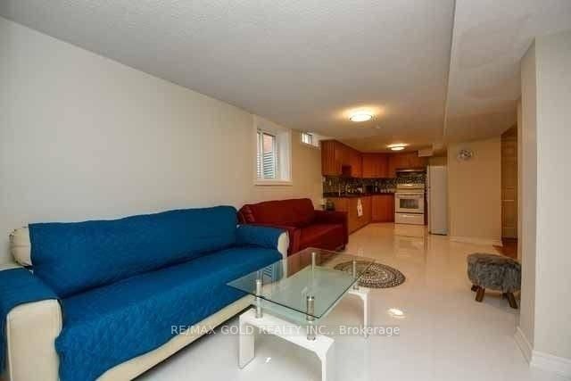 198 Harrowsmith Drive - Photo 21