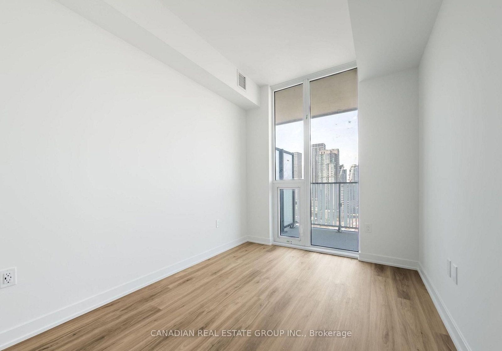1 Fairview Road E, Unit 1606 - Photo 12