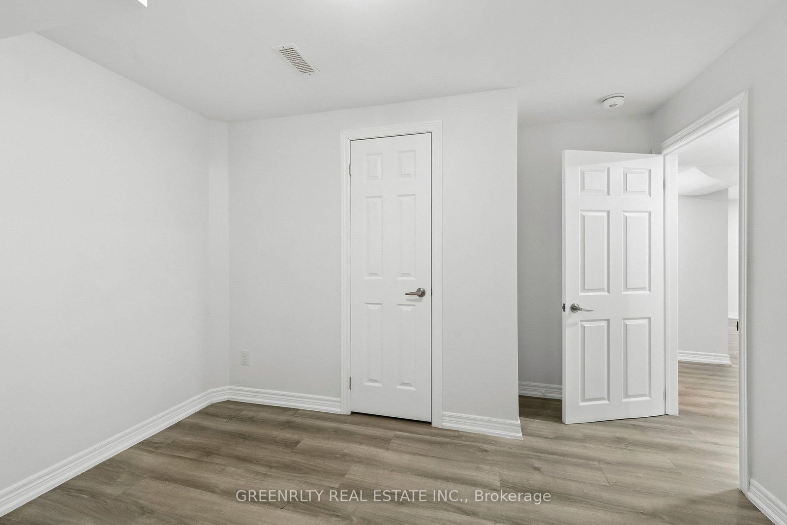 124 Harbourtown Crescent, Unit Basement - Photo 26