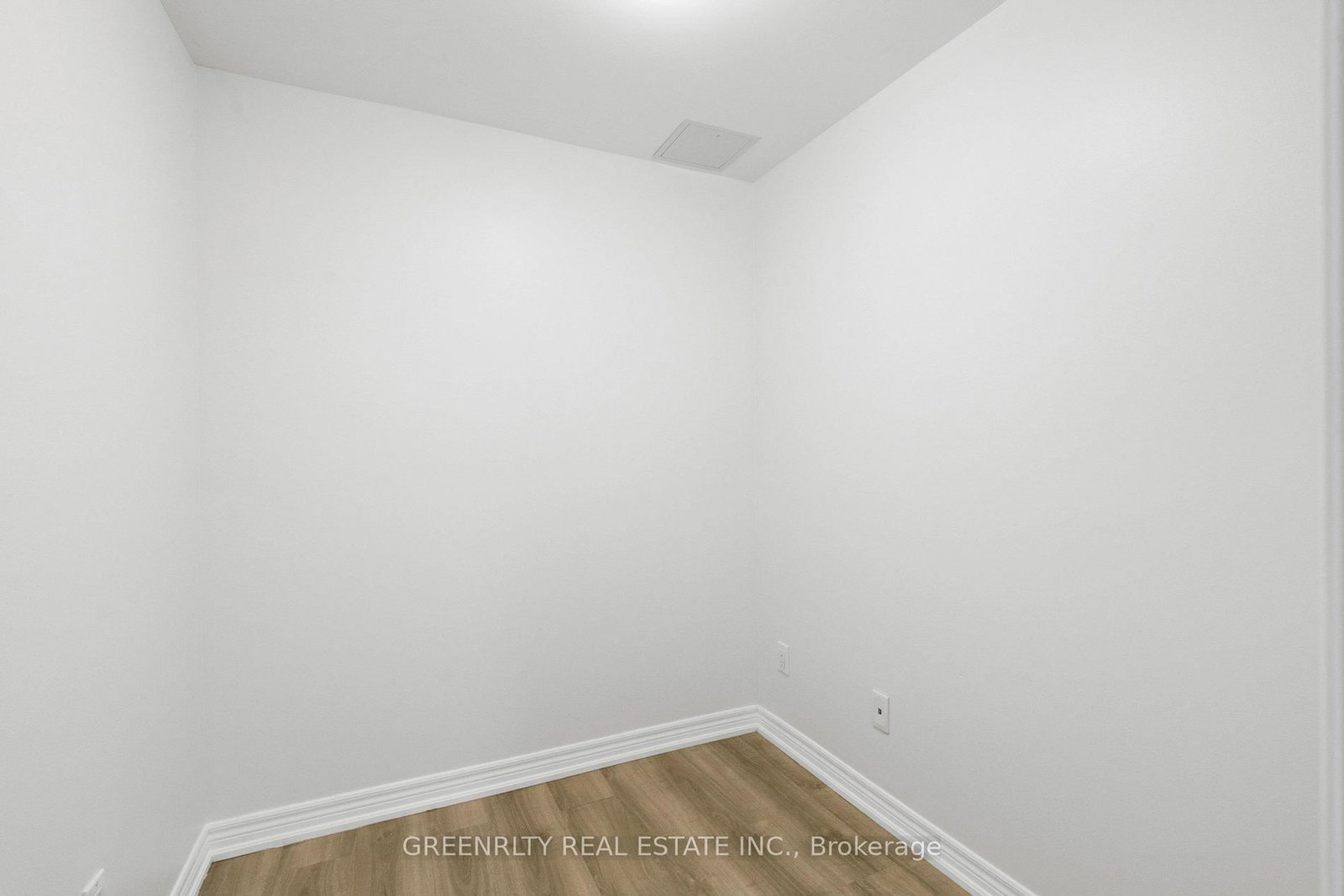 124 Harbourtown Crescent, Unit Basement - Photo 29