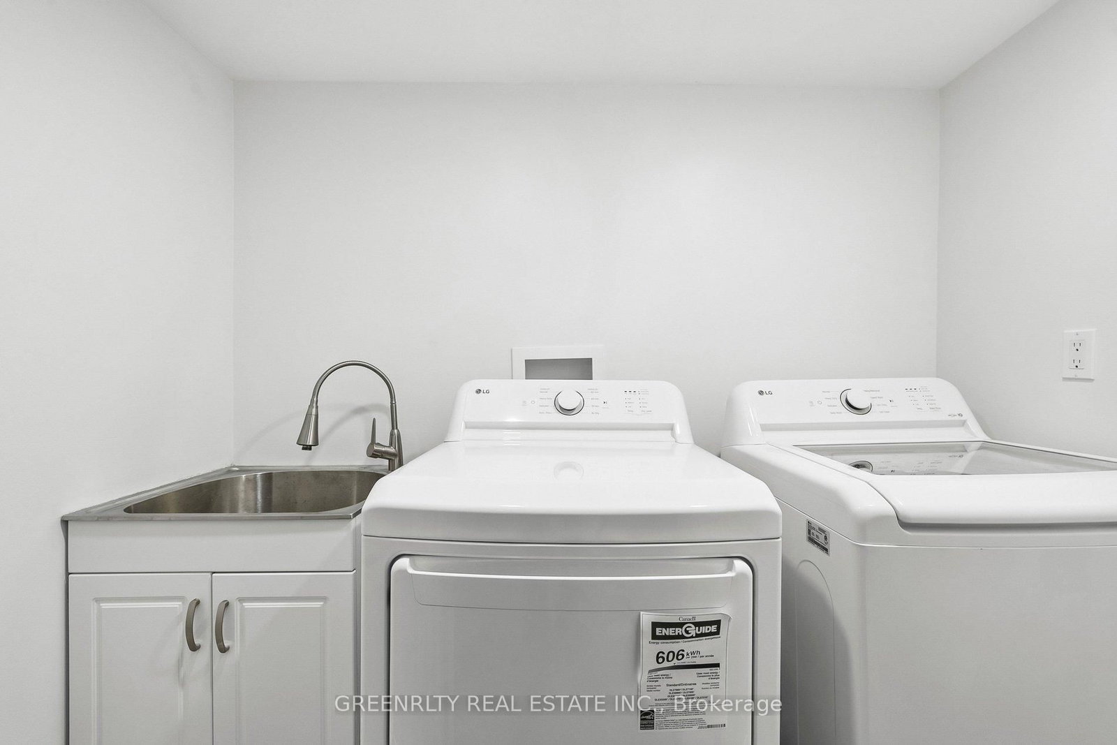 124 Harbourtown Crescent, Unit Basement - Photo 36