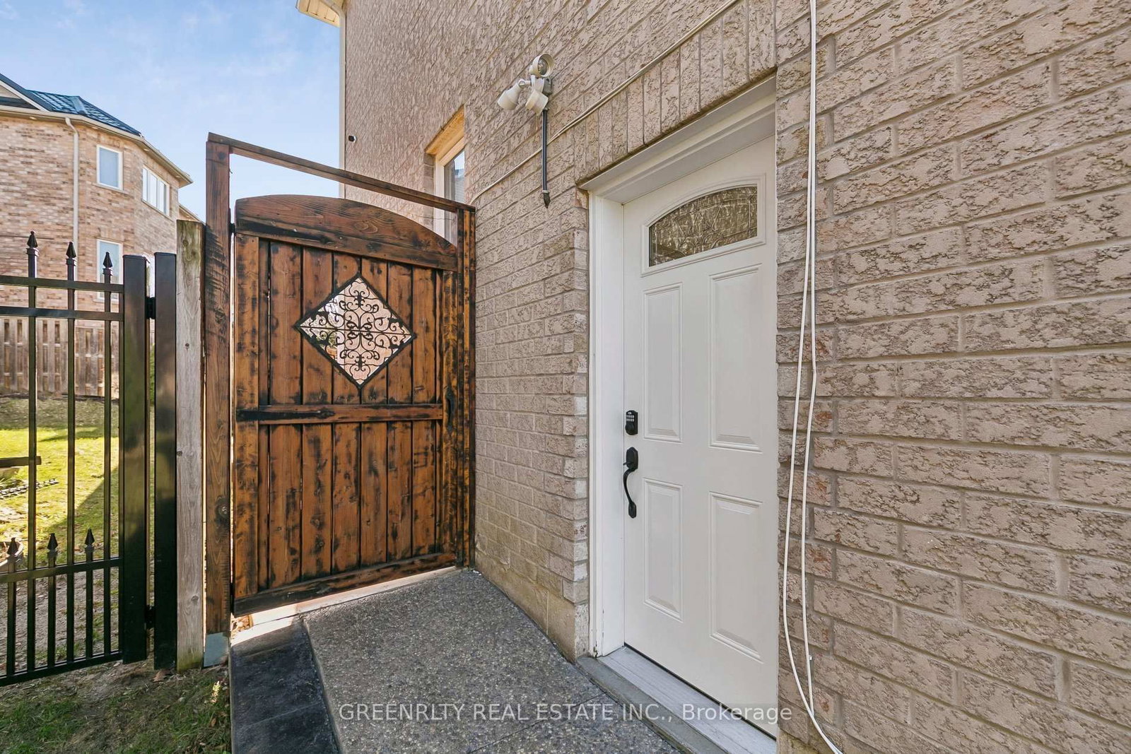 124 Harbourtown Crescent, Unit Basement - Photo 4