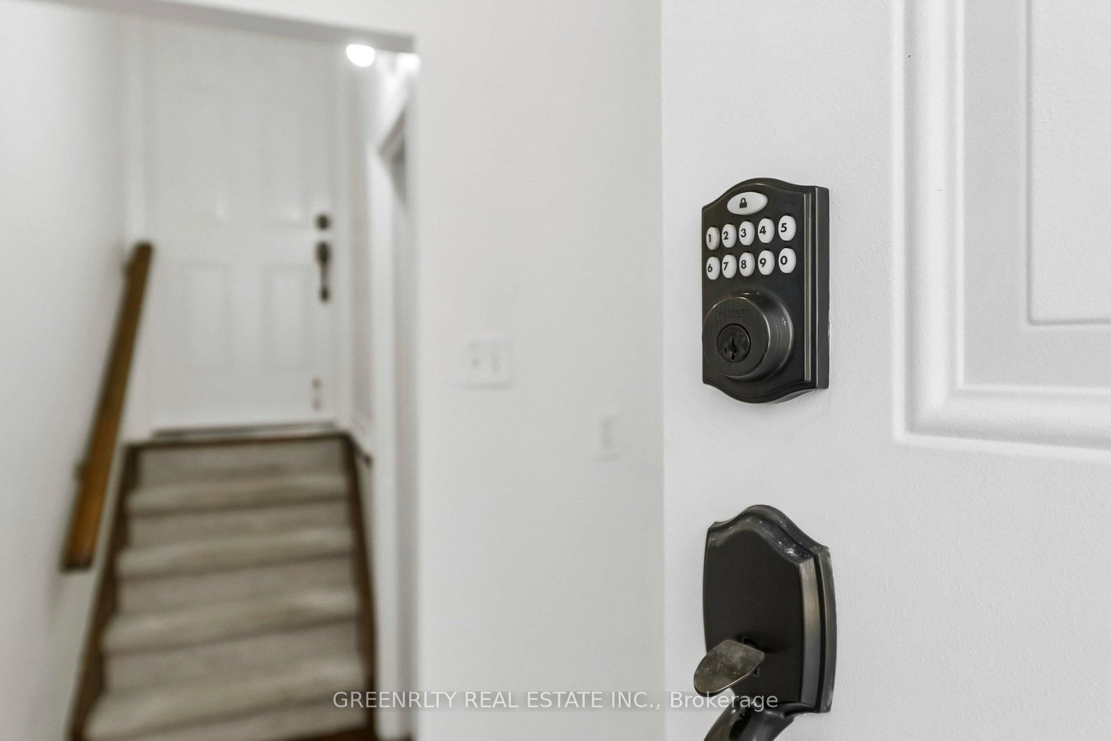 124 Harbourtown Crescent, Unit Basement - Photo 8