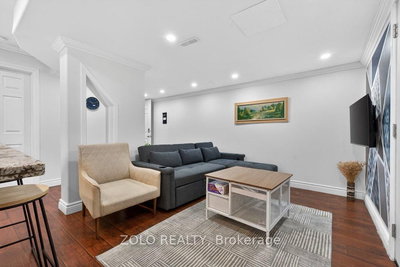 1-20 Bridesburg Drive, Toronto, Ontario image-0-4