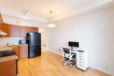 205-2737 Keele Street West, Toronto, Ontario image-0-4