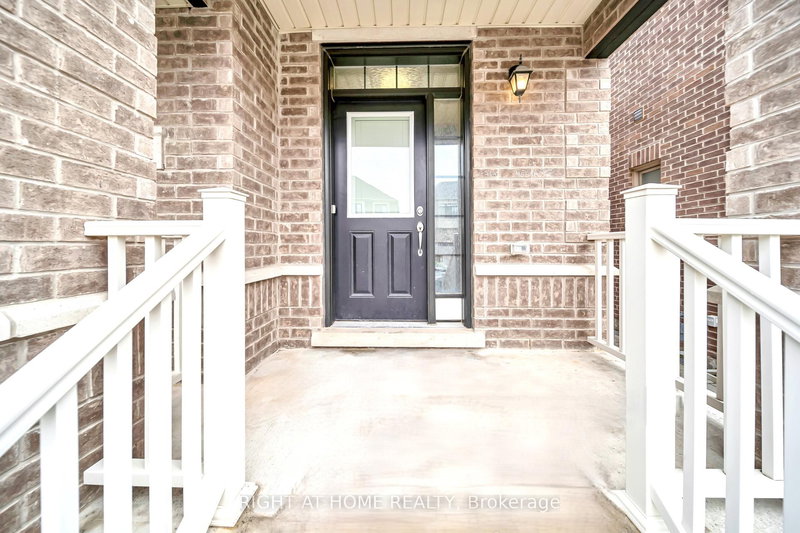 35 Hubbell_Main Floor Rd, Brampton, L6Y 1P3 | Image 2