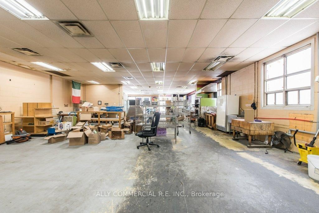 33 Eddystone Avenue - Photo 6