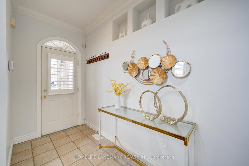 5041 Dryden Ave, Burlington, L7L 6G8 | Image 2