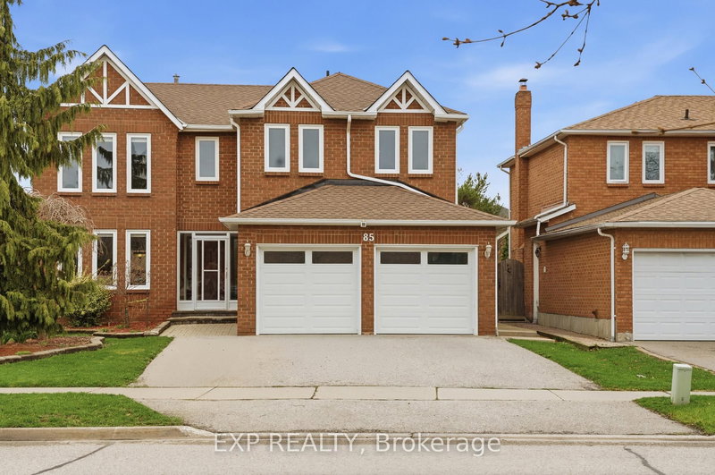 85 Professor's Lake Pkwy, Brampton, L6S 4T4 | Image 2