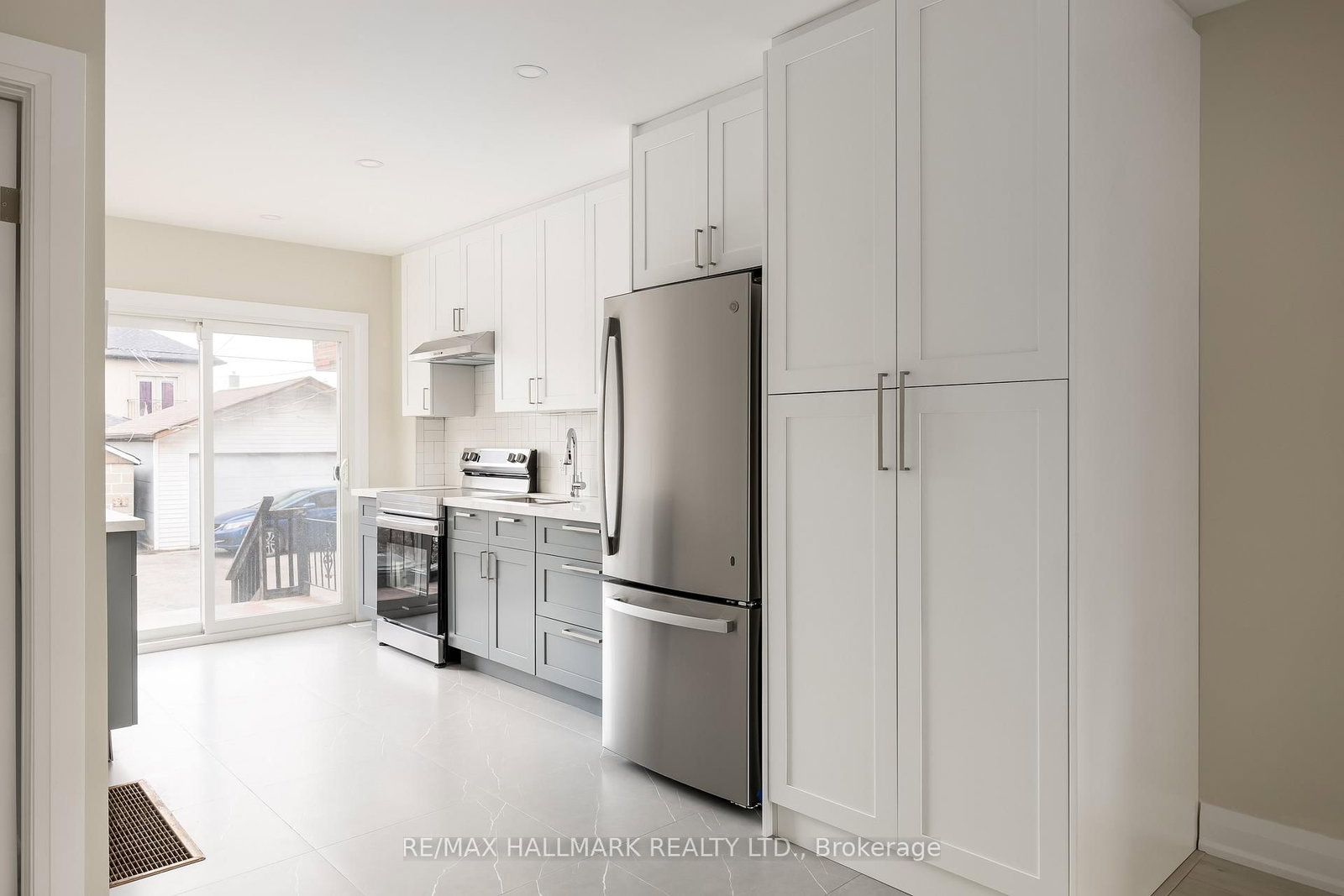 196 Livingstone Avenue - Photo 14