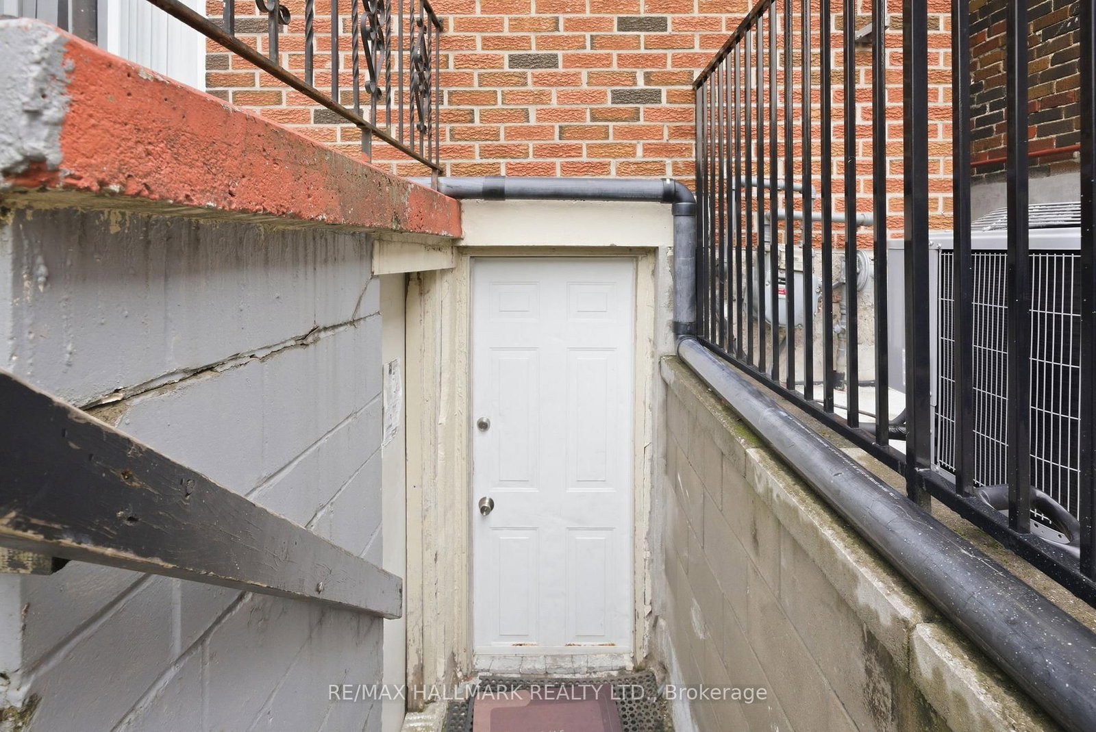 196 Livingstone Avenue - Photo 27