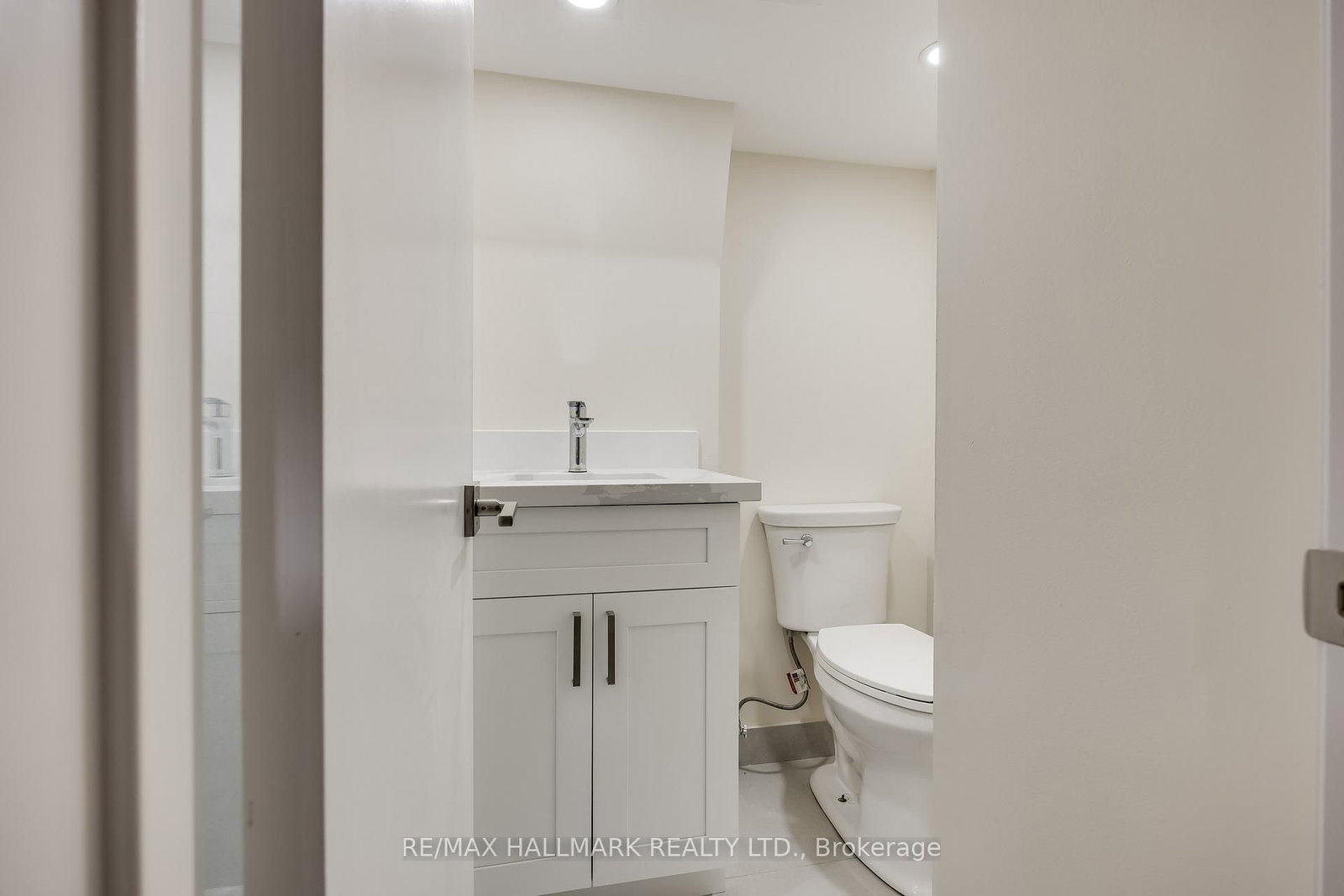 196 Livingstone Avenue - Photo 39