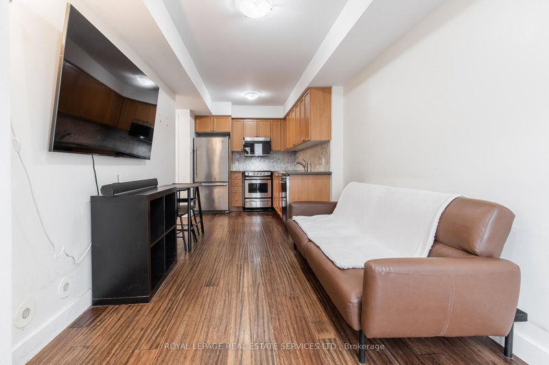 4975 Southampton Mississauga,ON L5M 8E1 — Photo 13