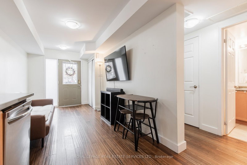 4975 Southampton Mississauga,ON L5M 8E1 — Photo 18
