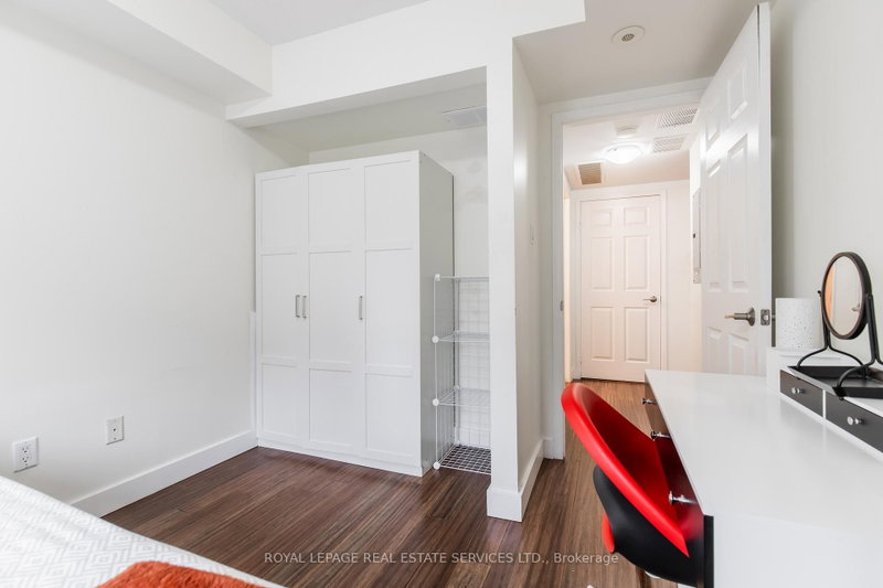 4975 Southampton Mississauga,ON L5M 8E1 — Photo 24
