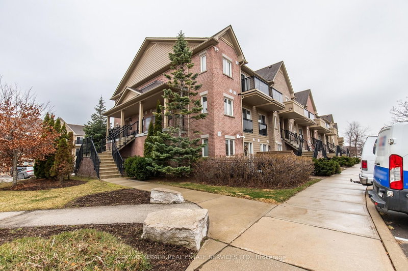272 - 4975 Southampton Dr, Mississauga, L5M 8C9 | Image 2