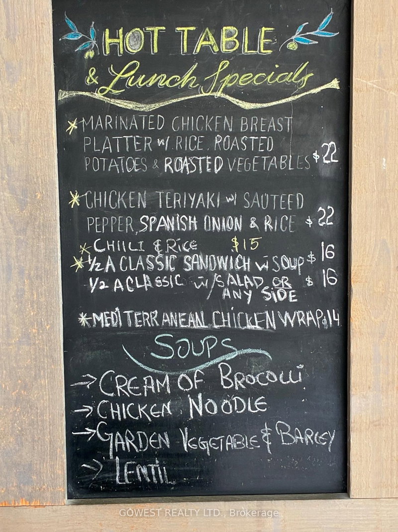 1107 Derry Rd E, Mississauga, L5T 1P3 | Image 3