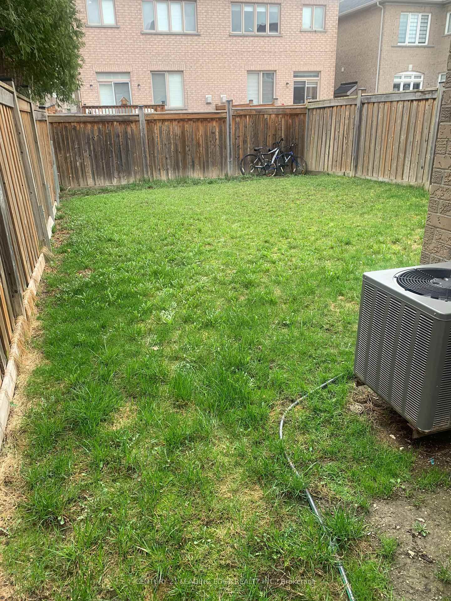 70 Campwood Crescent - Photo 14