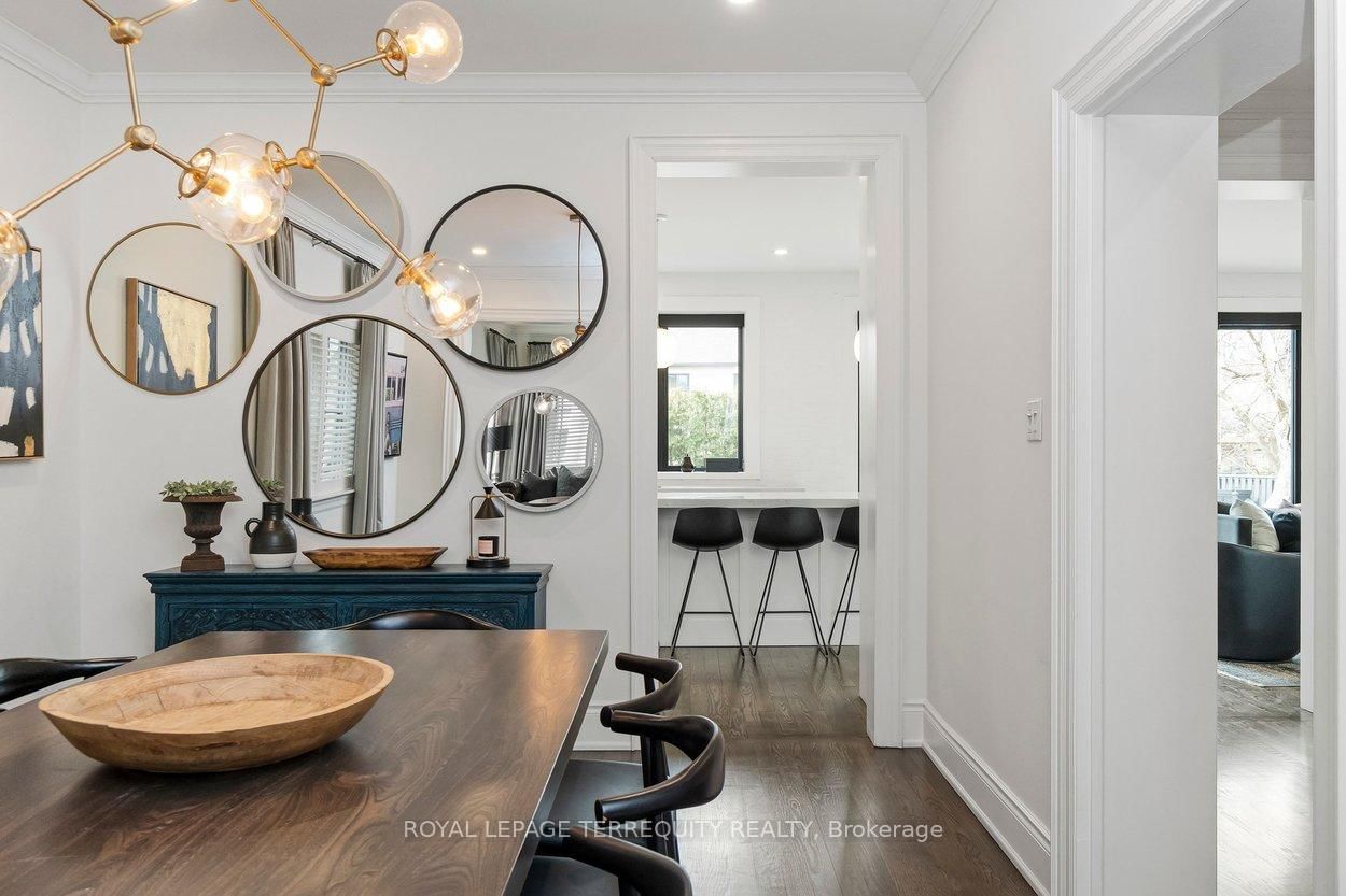 Detached House for sale at 94 Kingsway Crescent, Toronto, Ontario, M8X 2R9 - Kingsway South - MLS: W13024008