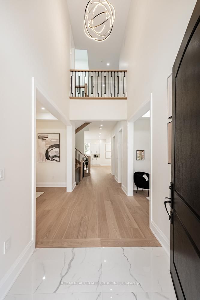 368 WEIGHTON Dr, Oakville, L6K 2R4 | Image 2