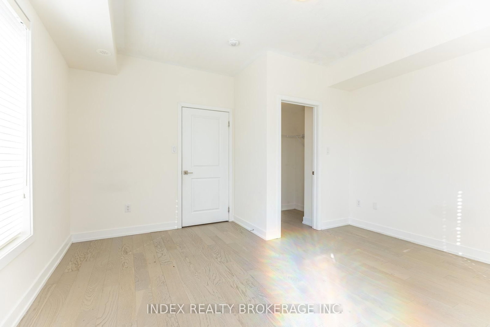 82 William Duncan Road - Photo 20