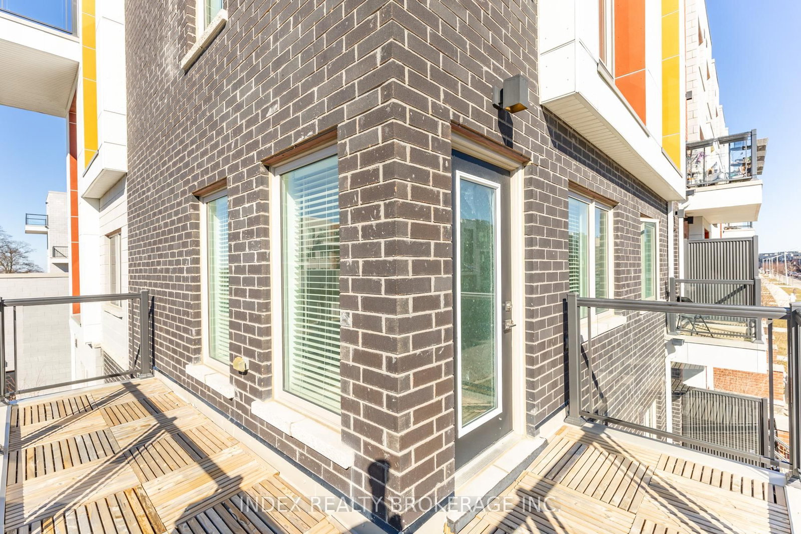 82 William Duncan Road - Photo 21