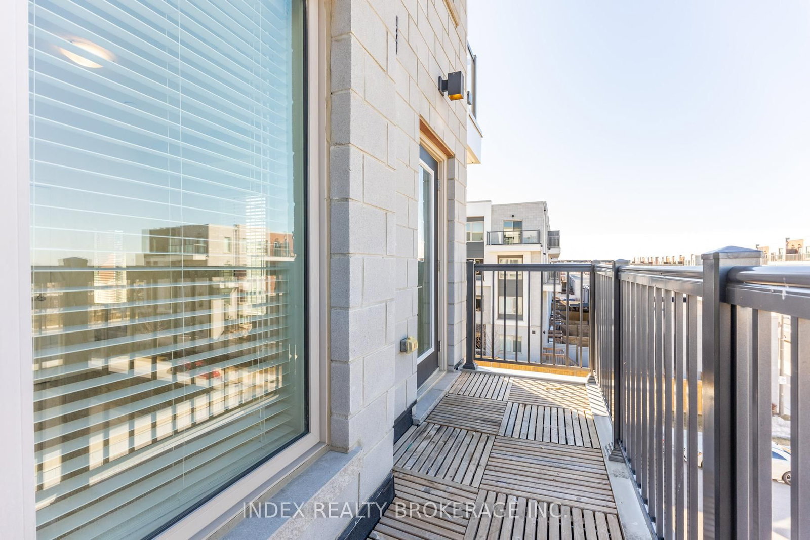 82 William Duncan Road - Photo 29