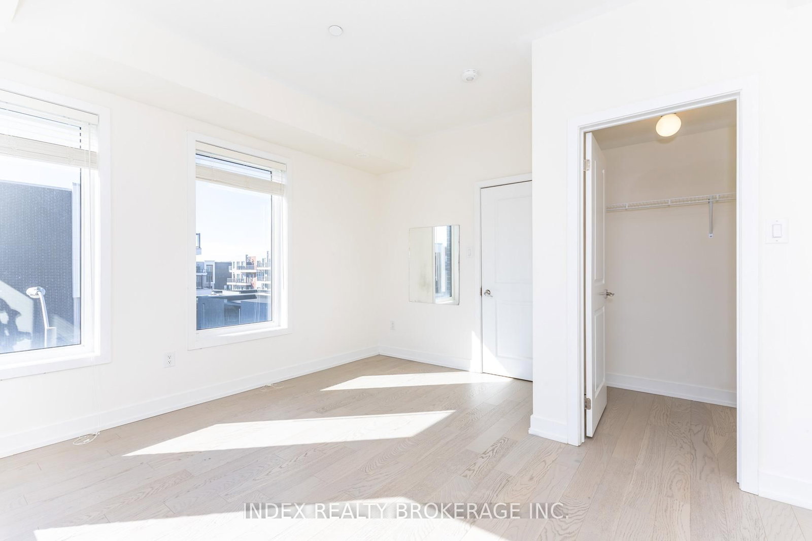 82 William Duncan Road - Photo 33