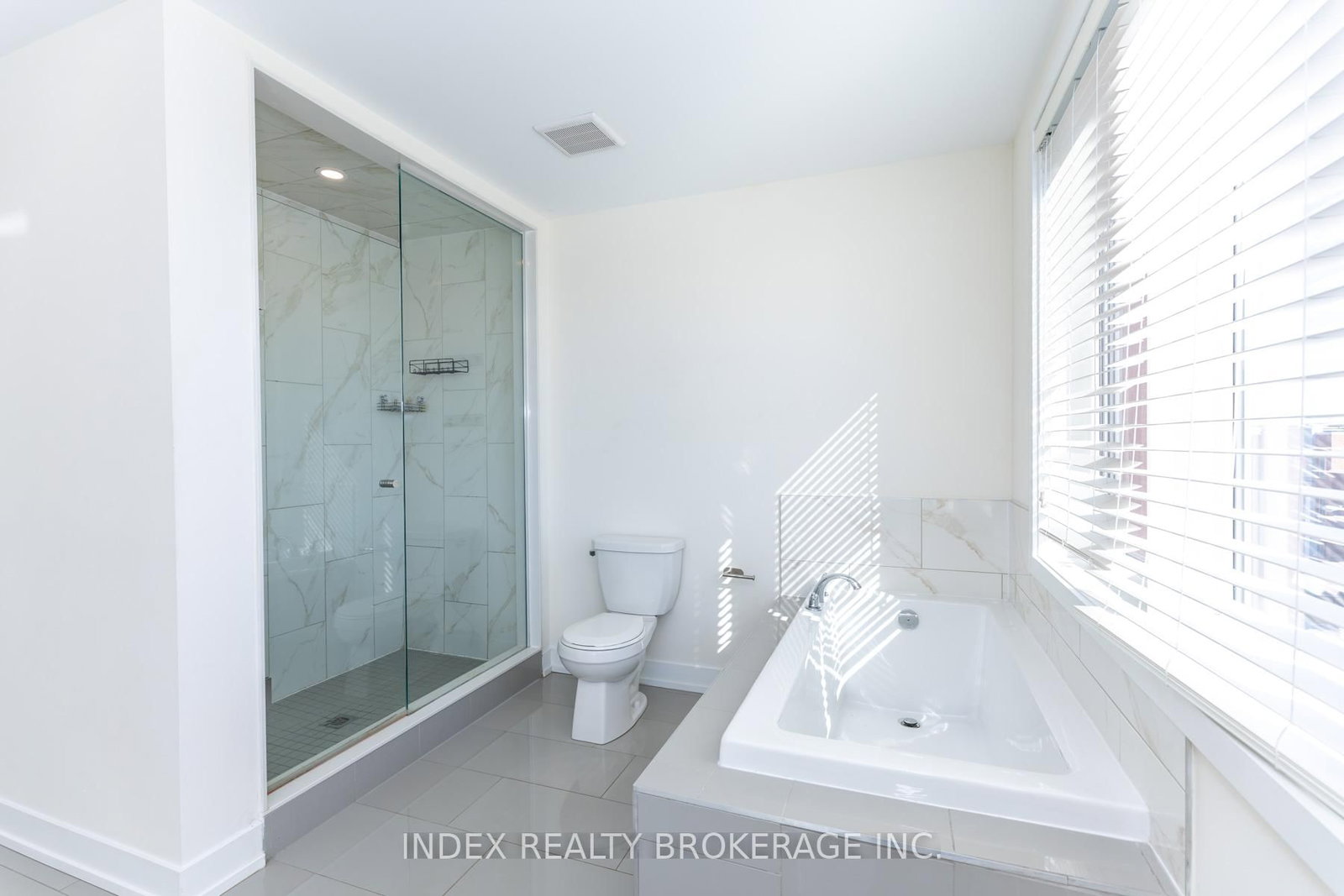 82 William Duncan Road - Photo 44