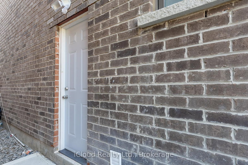 Bsmt - 468 Boyd Lane, Milton, L9E 1W6 | Image 3