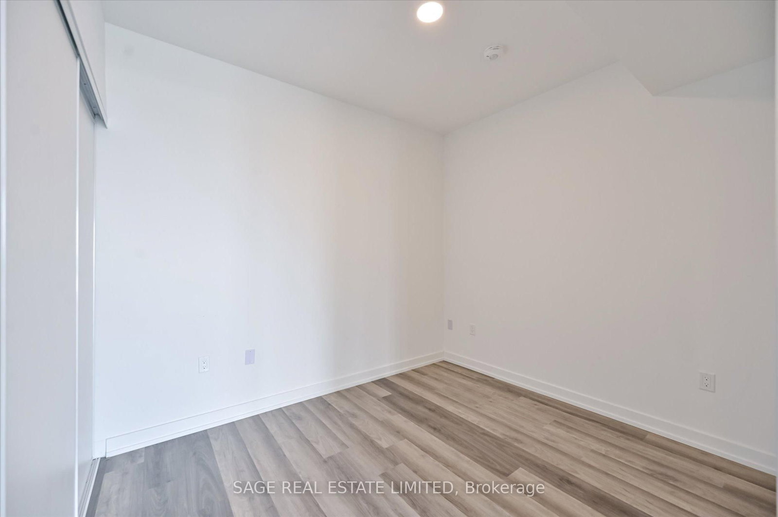 6 Chartwell Road, Unit 509 - Photo 21