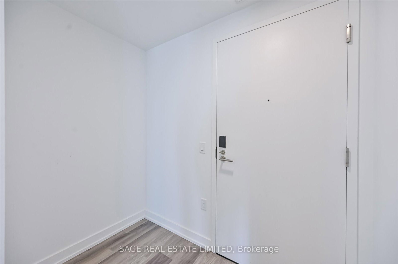 6 Chartwell Road, Unit 509 - Photo 8