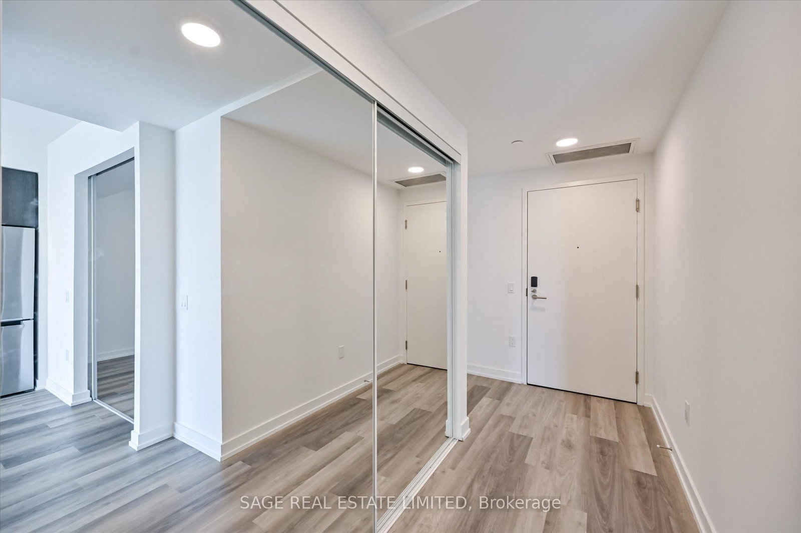 6 Chartwell Road, Unit 509 - Photo 9