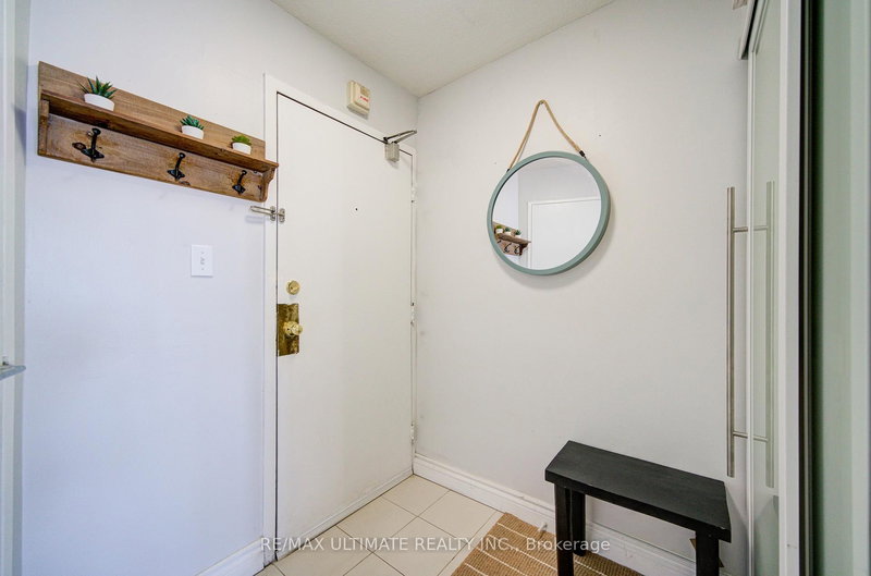 Ph#11 - 11 Wincott Dr, Toronto, M9R 2R9 | Image 3