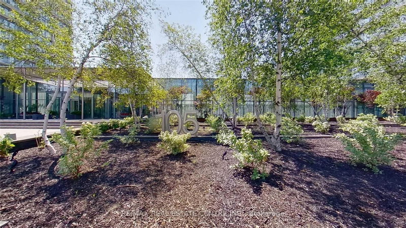 1010 - 105 The Queensway, Toronto, M6S 5B5 | Image 2